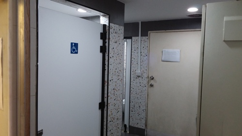 3-Star Toilet - Kopitiam @  248  Simei Street 3