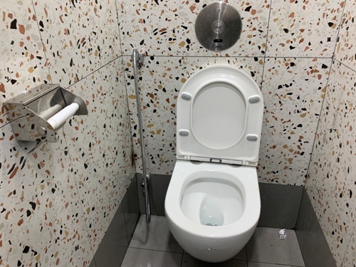 3-Star Toilet - Kopitiam @ 437 Fernvale Road
