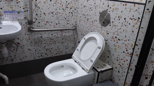 3-Star Toilet - Kopitiam @ 450 Clementi Avenue 3