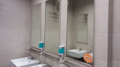 4-Star Toilet - Bedok MRT Station 