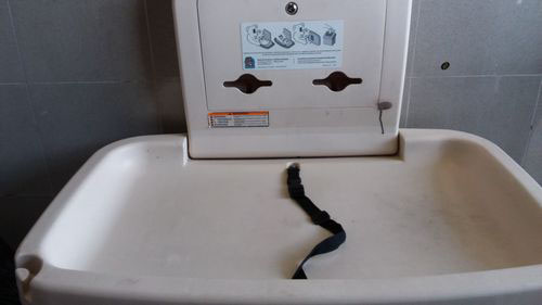 4-Star Toilet - Pasir Ris MRT Station 