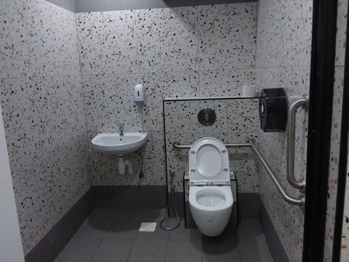 3-Star Toilet - NTUC Foodfare @ 273C Punggol Place
