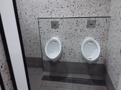 3-Star Toilet - NTUC Foodfare @ 273C Punggol Place