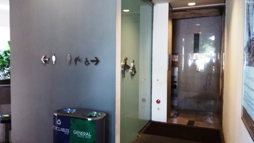 3-Star Toilet - Quayside Isle