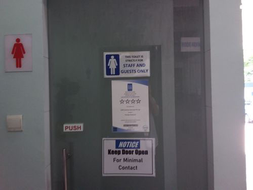 3-Star Toilet - CKR Contract Services Pte Ltd
