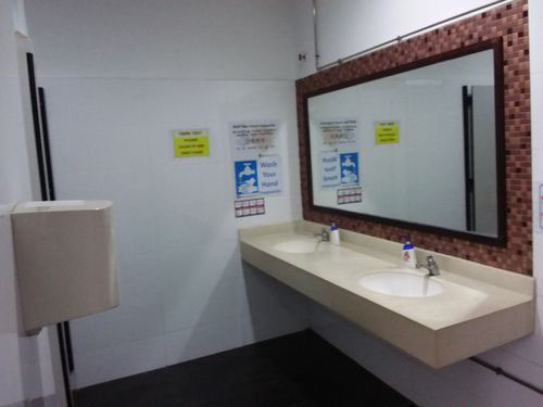 3-Star Toilet - CKR Contract Services Pte Ltd