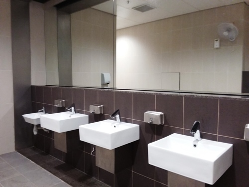 4-Star Toilet - Marina Bay MRT Station (TEL20)