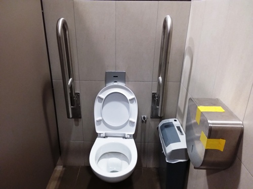 3-Star Toilet - Maxwell MRT Station (TEL18)