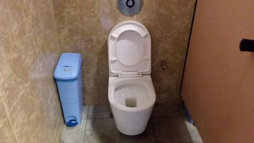 3-Star Toilet - Boon Keng MRT Station (NE9)