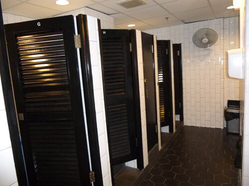 3-Star Toilet - NTUC Foodfare Clifford Centre Food Emporium 