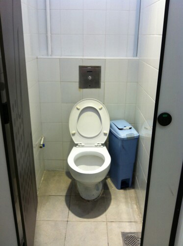 3-Star Toilet - NTUC Foodfare Choa Chu Kang 