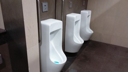 4-Star Toilet - Outram Park MRT Station (TEL 17)