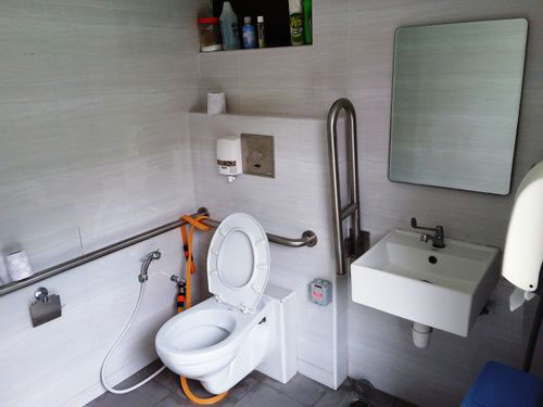 3-Star Toilet - St.George's Church