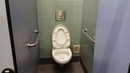 3-Star Toilet - Tekka Centre Zhu Jiao Market