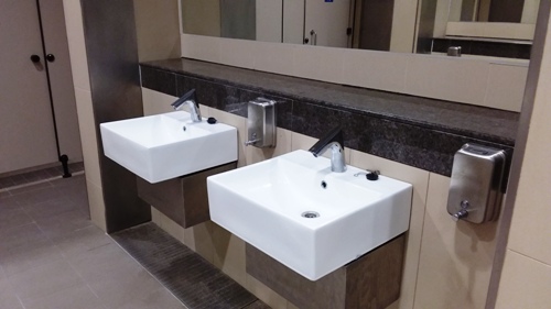 4-Star Toilet - Caldecott Mrt Station (TE9)