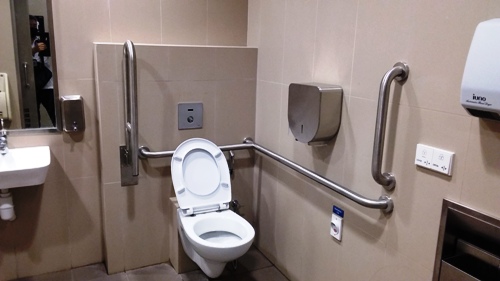 4-Star Toilet - Lentor Mrt Station (TE 5)
