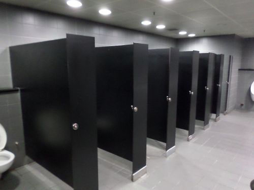 4-Star Toilet - Dhoby Ghaut MRT Station Circle Line 