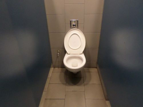 4-Star Toilet - Promenade MRT Station 