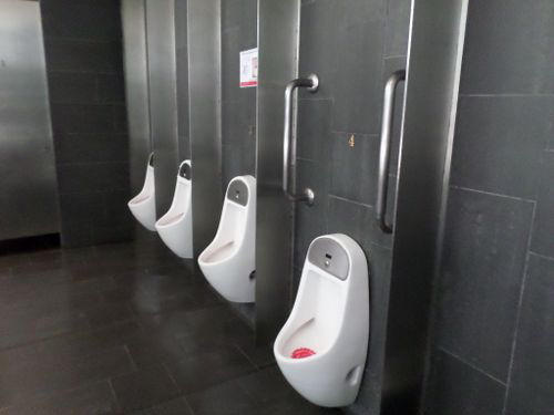 4-Star Toilet - Stadium MRT Station 