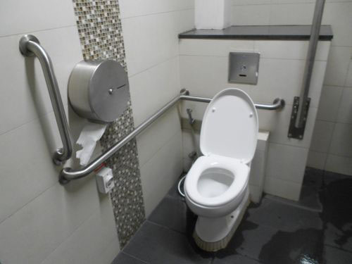 4 Stars - Gul Circle Station