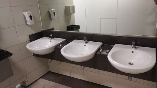 4 Stars - Macpherson MRT Station CC10