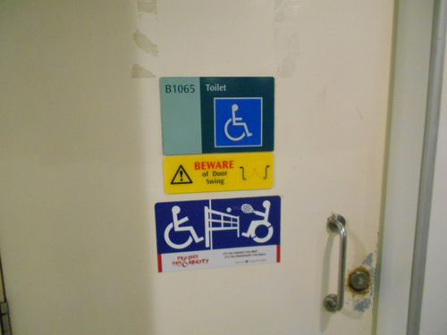 4 Stars - Serangoon MRT Station CC13