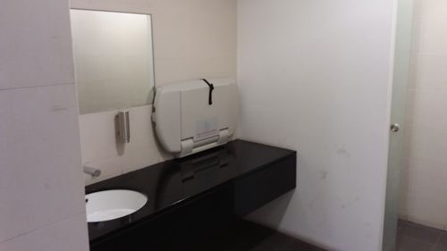 4 Stars - Tampines MRT Station (DT32)