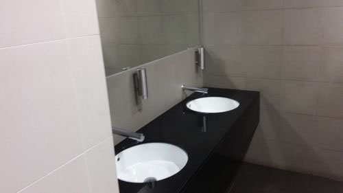 4 Stars - Tampines MRT Station (DT32)