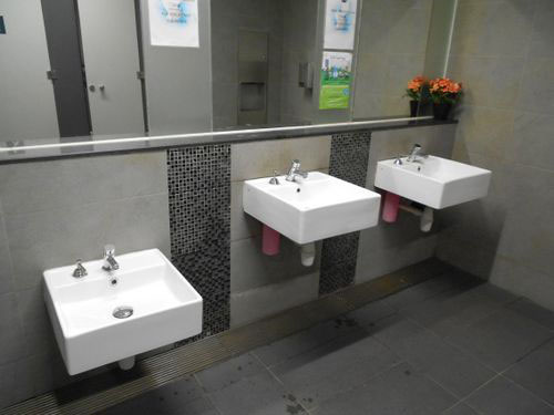 4 Stars - Tuas Crescent MRT Station