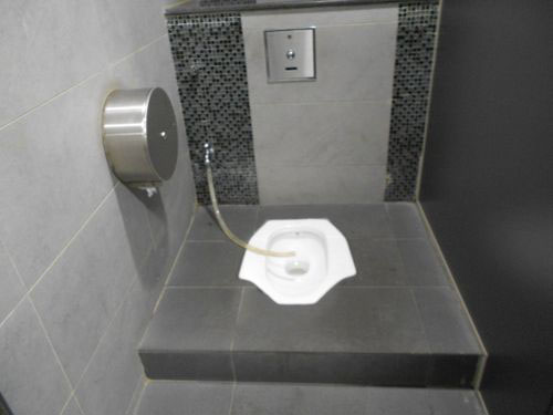 4 Stars - Tuas Crescent MRT Station