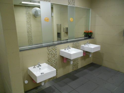 4 Stars - Tuas Link MRT Station
