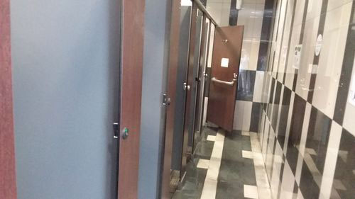 4-Star Toilet - Woodlands MRT Station 