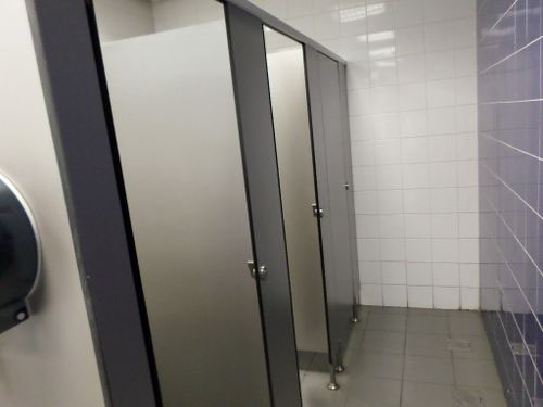 4-Star Toilet - Mounbatten MRT Station 