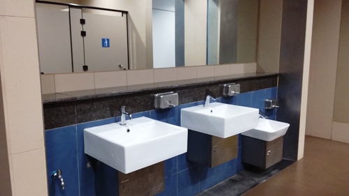 4-Star Toilet - Springleaf Mrt Station (TE 4)