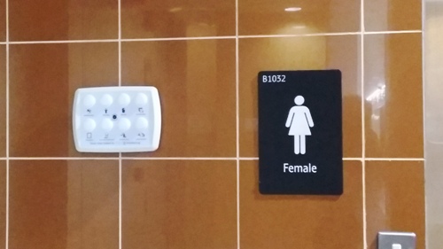 4-Star Toilet - Upper Thomson Mrt Station (TE8)