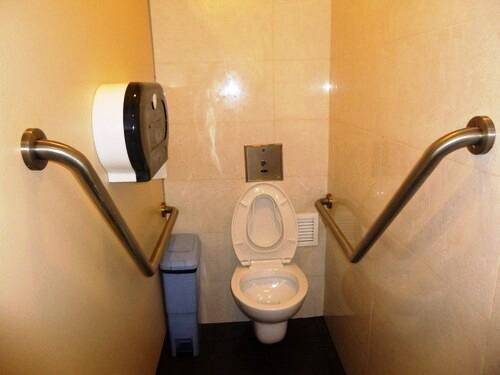 4-Star Toilet - Valley Point Mall 