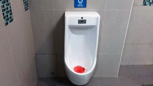 4-Star Toilet - Blk 69 Geylang Bahru Market & Food Centre