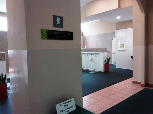 4-Star Toilet - Assyakirin Mosque