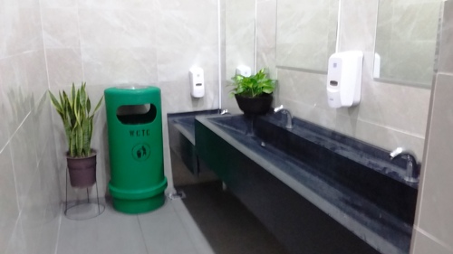 4-Star Toilet - Ayer Rajah Food Centre & Market