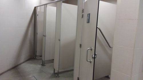 4-Star Toilet - Beauty World MRT Station