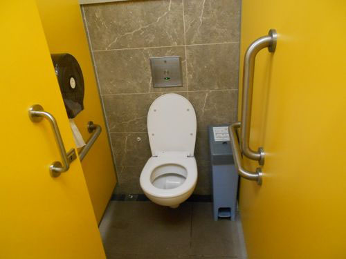 3-Star Toilet - Clementi Bus Interchange