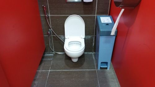 3-Star Toilet - Compassvale Bus Interchange