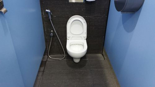 3-Star Toilet - Compassvale Bus Interchange