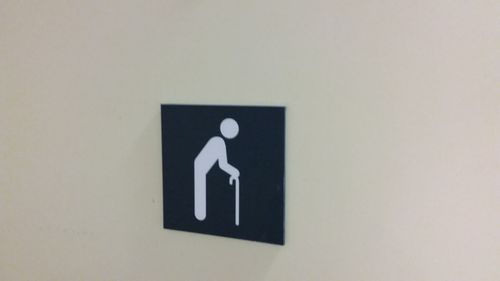 4-Star Toilet - DT21 Bencoolen Station
