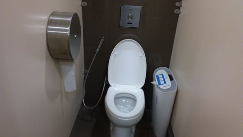 4-Star Toilet - DT24 Geylang Bahru Station