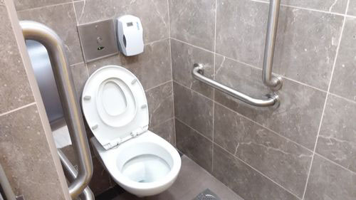 3-Star Toilet - Eunos Bus Interchange