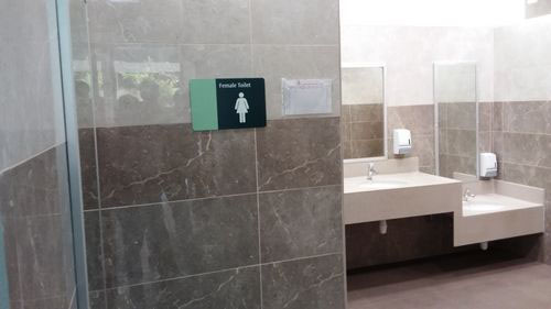 3-Star Toilet - Eunos Bus Interchange