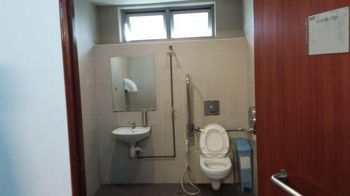 3-Star Toilet - Jurong Port Off-Shore Marine Centre