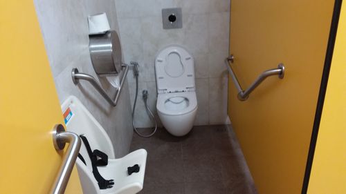 4-Star Toilet - Jurong West Hawker Centre