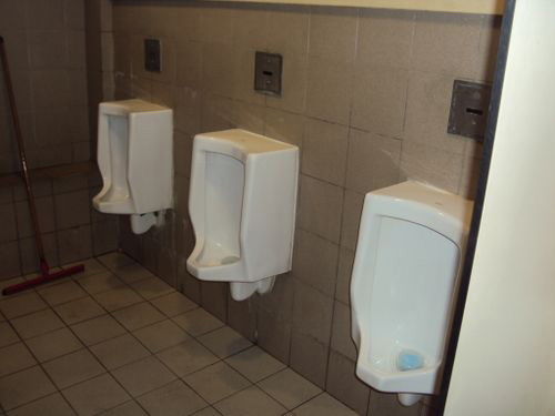 4-Star Toilet - Bishan MRT Station 